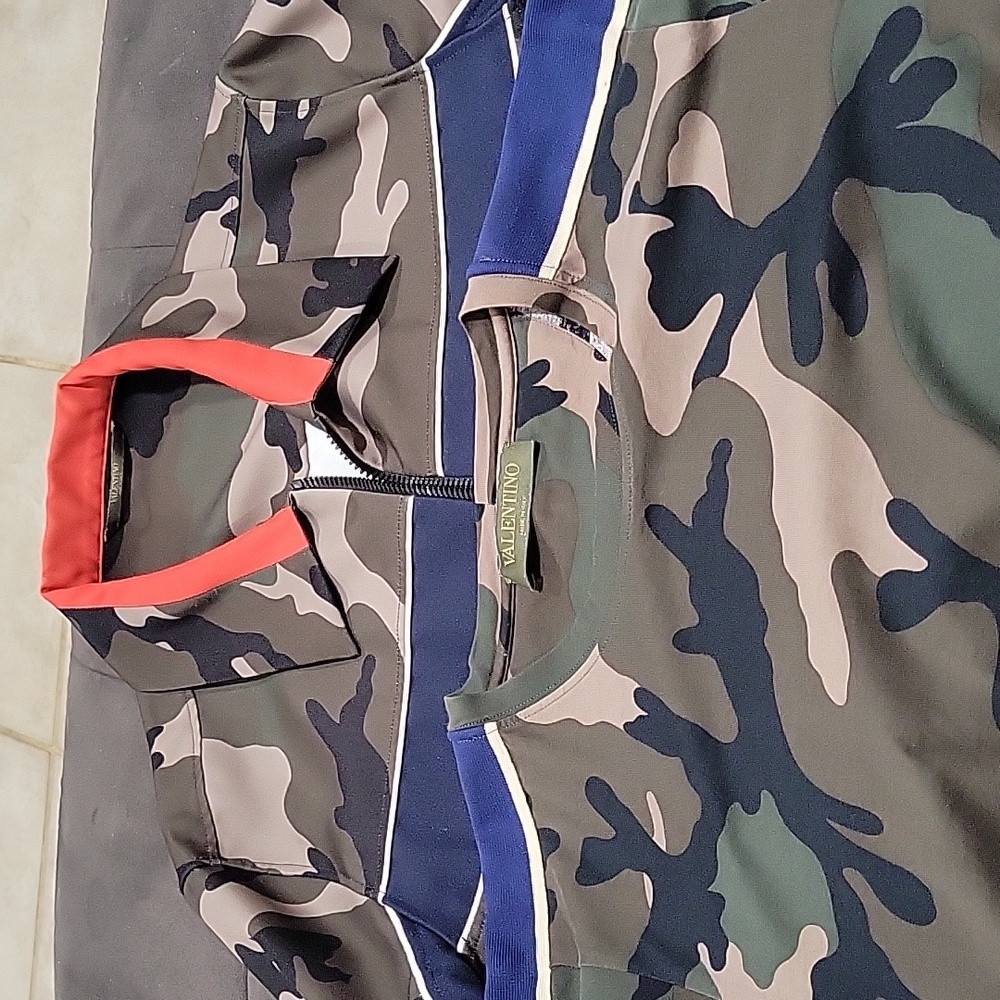 VALENTINO JACKET & SHIRT